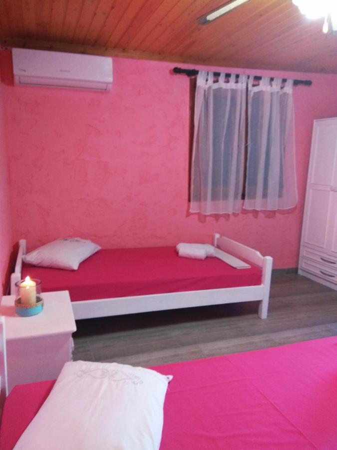 Farma Giannis Daire Sarti Dış mekan fotoğraf